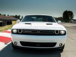 Dodge Challenger SXT 2015 года